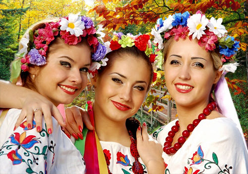 Женский шаблон для фотошопа "Украиночки"