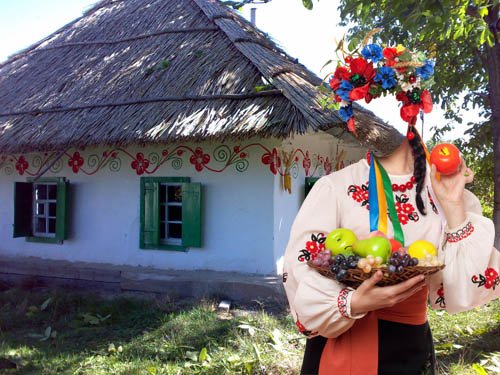  Шаблон для девушек - В национальном костюме в селе 
