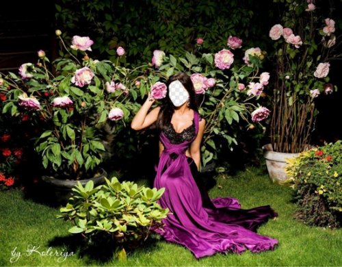 Женский шаблон для фото-Девушка возле цветочного куста