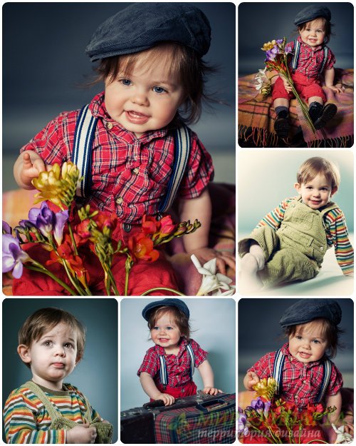 Маленькие дети,мальчик с цветами / Little children, boy with flowers - Stock Photo