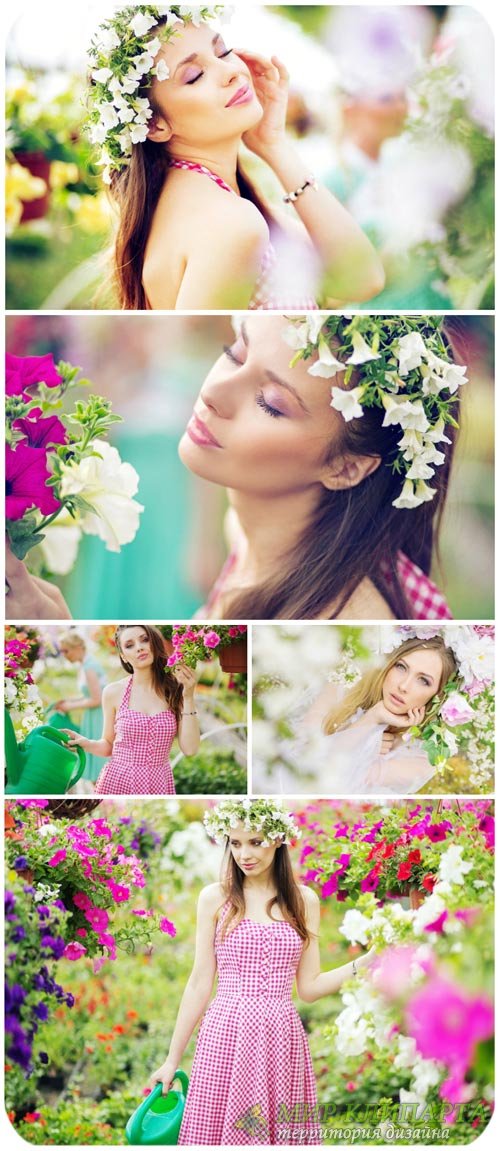Девушки и цветы, цветочная оранжерея / Girls and flowers, flower greenhouse - Stock photo